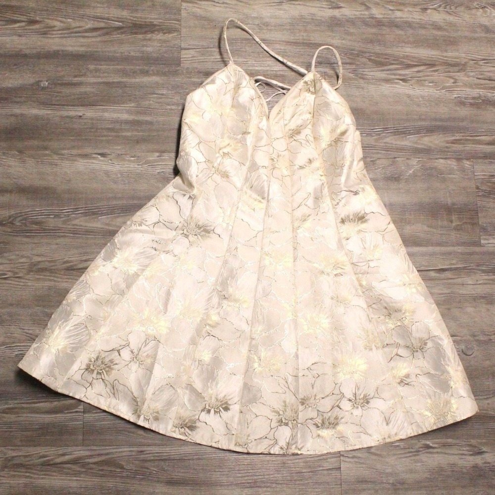 Lulus Dress Mini Gown Sz L Metallic Cream Floral Brocade Lace Up Back Jacquard